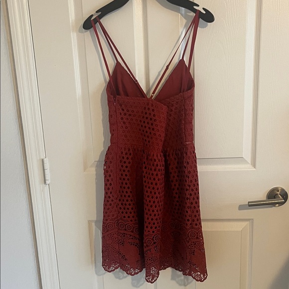 Abercrombie & Fitch Red Eyelet Mini Dress - Picture 4 of 9